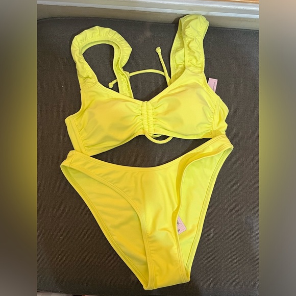 Small Neon Green Two Piece Bathing Suit NWT - Picture 1 of 7